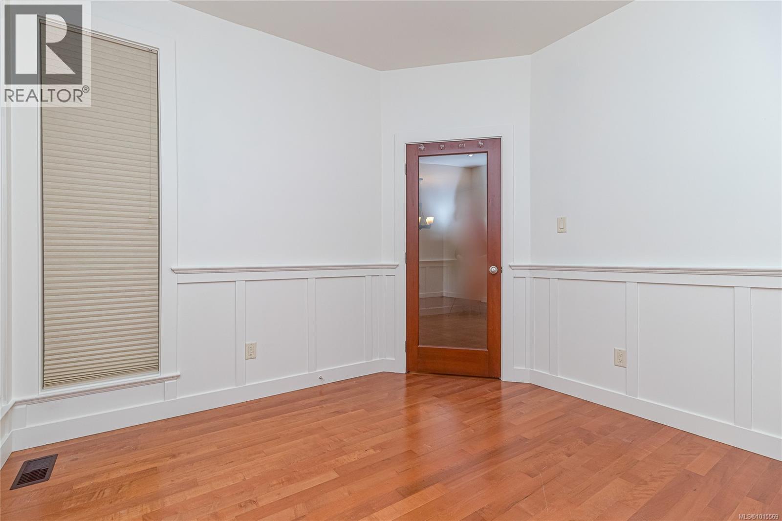 1017 Graphite Pl, Langford