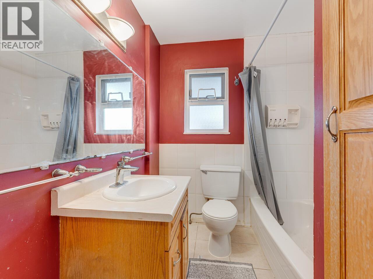 6979 GLADSTONE STREET, Vancouver