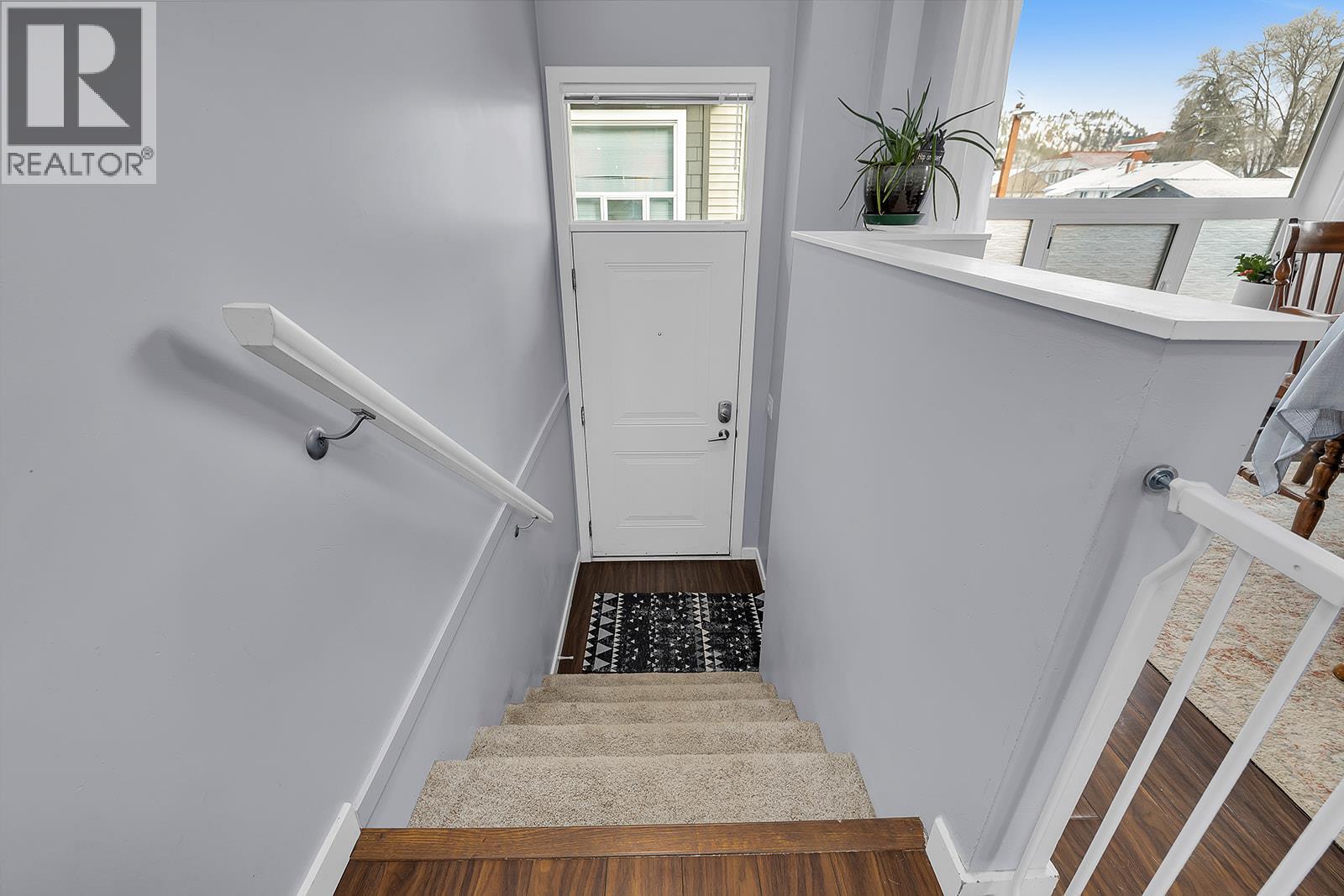 14 1881 Ambrosi Road, Kelowna