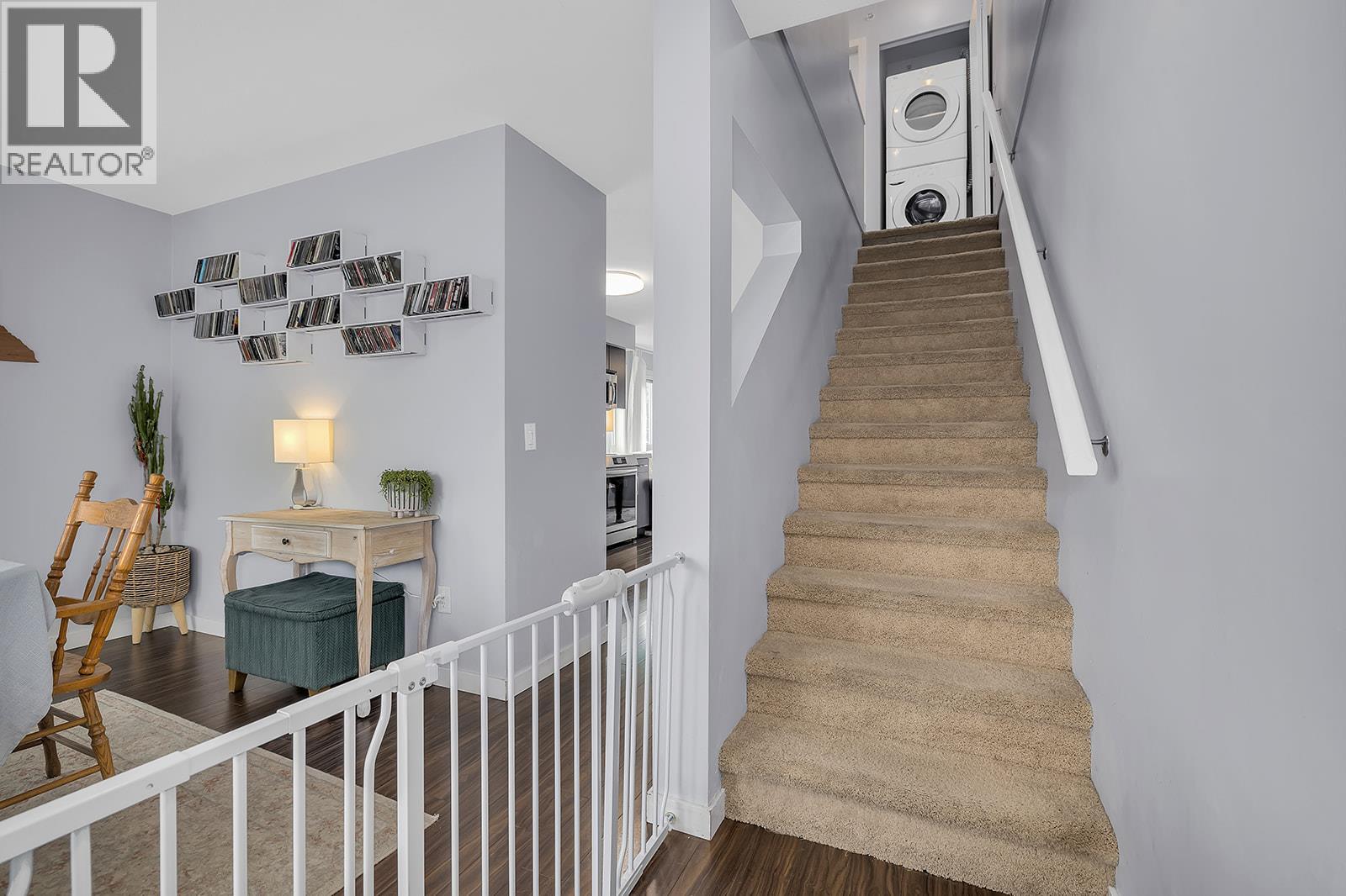 14 1881 Ambrosi Road, Kelowna