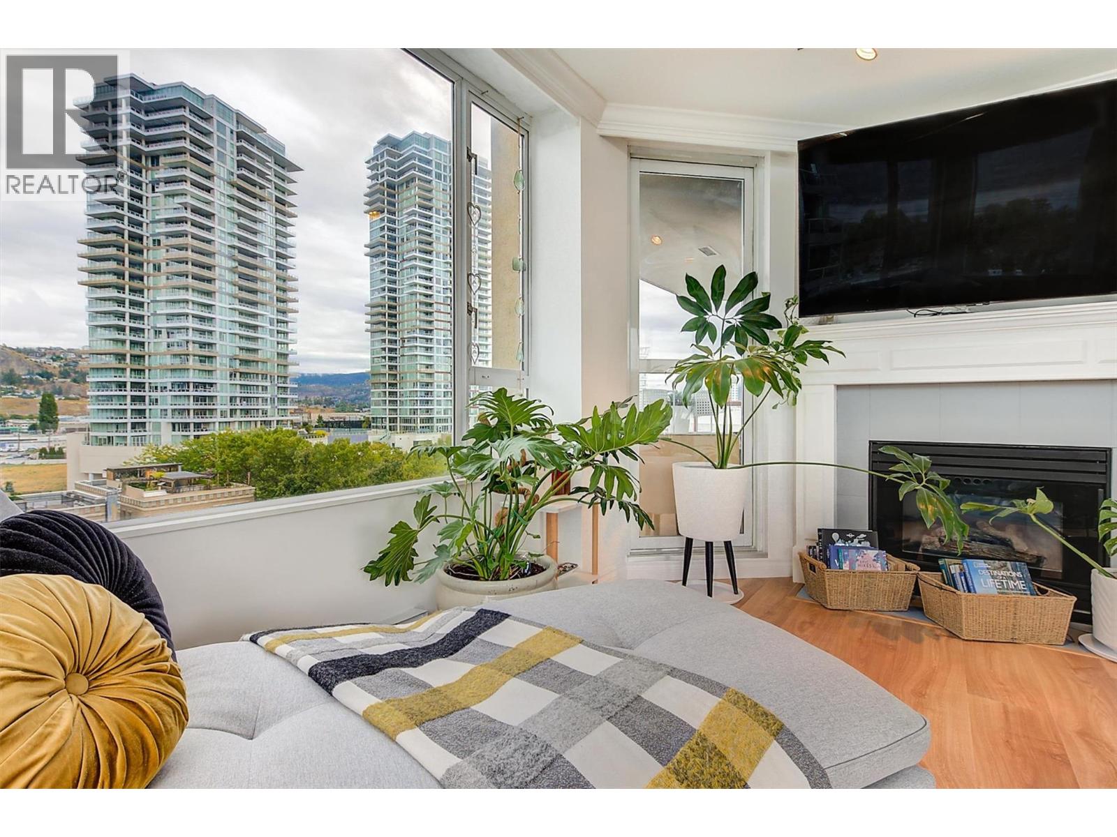 804 1160 Sunset Drive, Kelowna