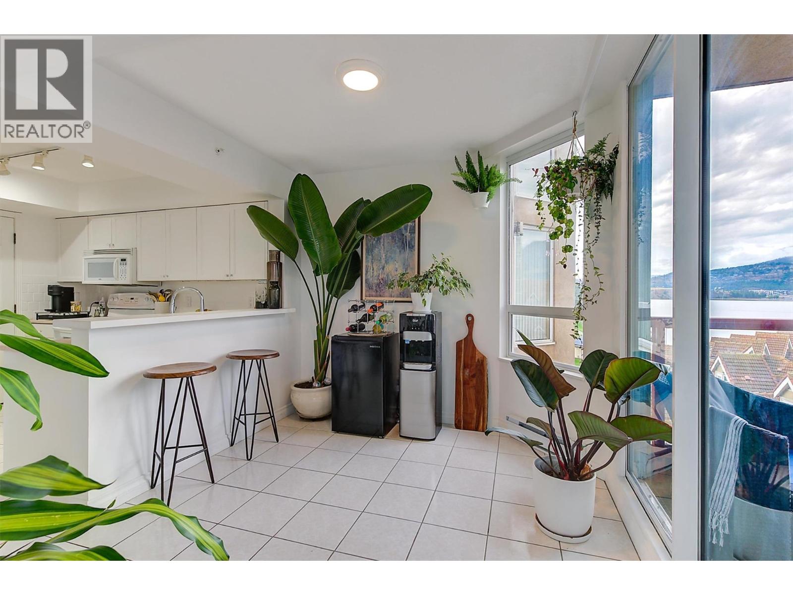 804 1160 Sunset Drive, Kelowna