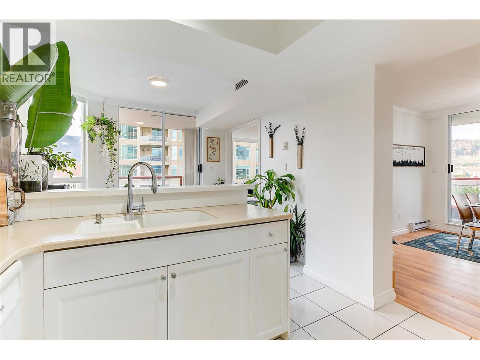 804 1160 Sunset Drive, Kelowna