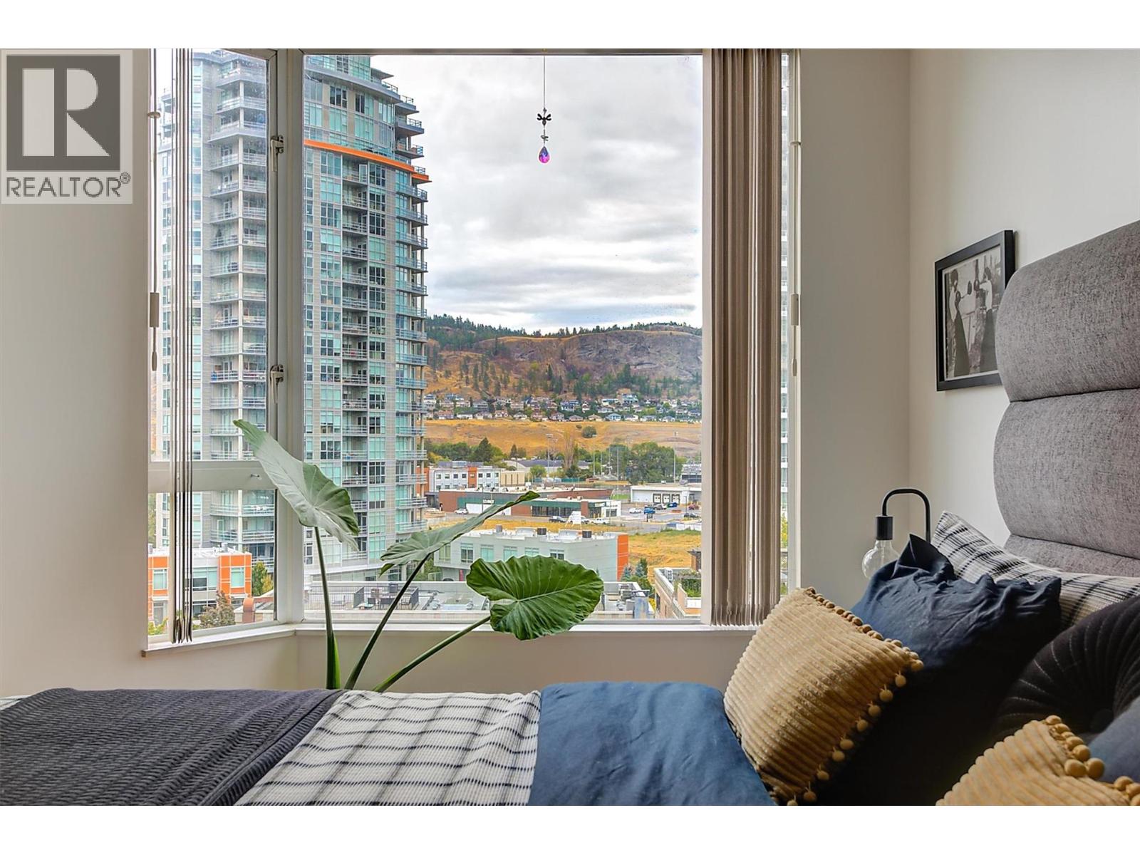 804 1160 Sunset Drive, Kelowna