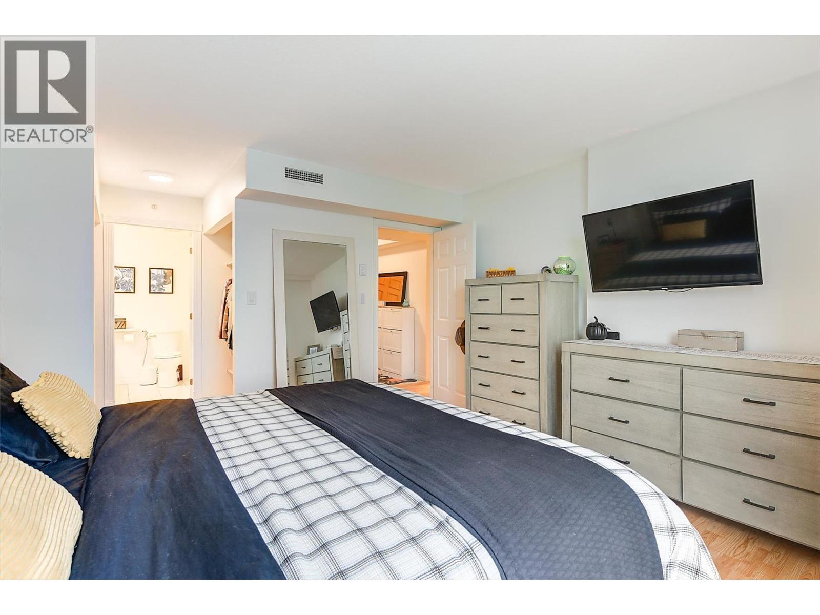 804 1160 Sunset Drive, Kelowna