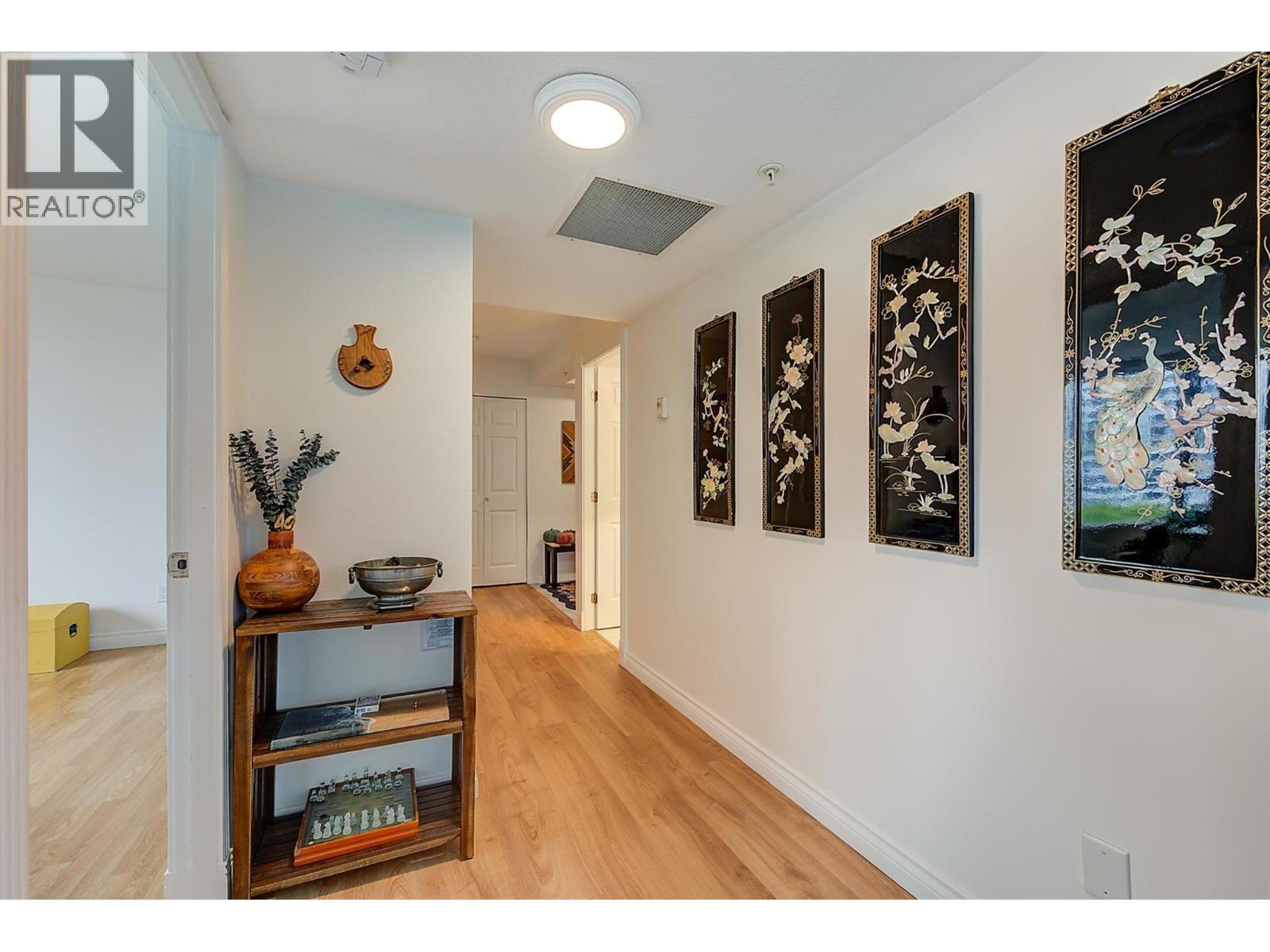 804 1160 Sunset Drive, Kelowna