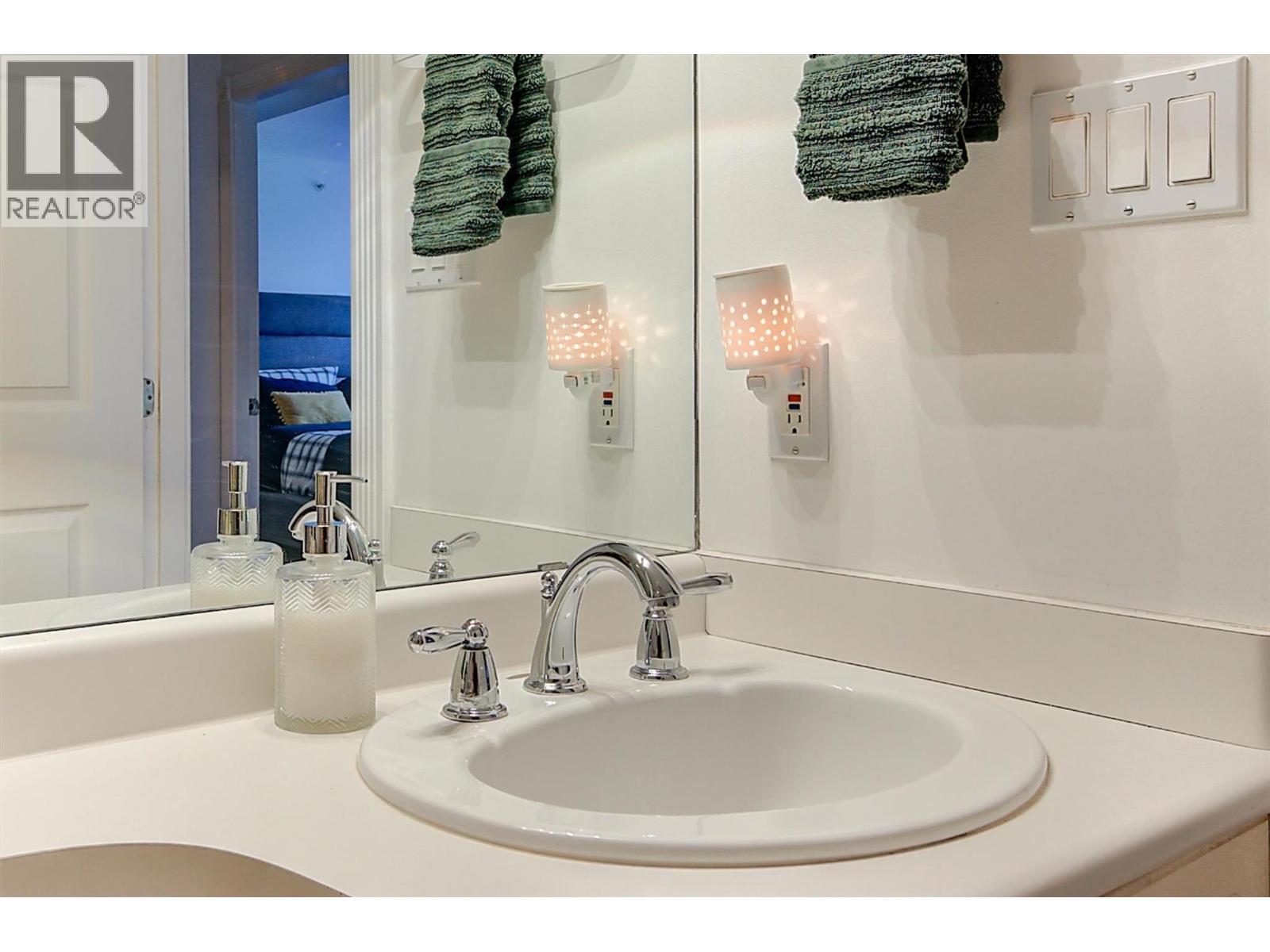 804 1160 Sunset Drive, Kelowna