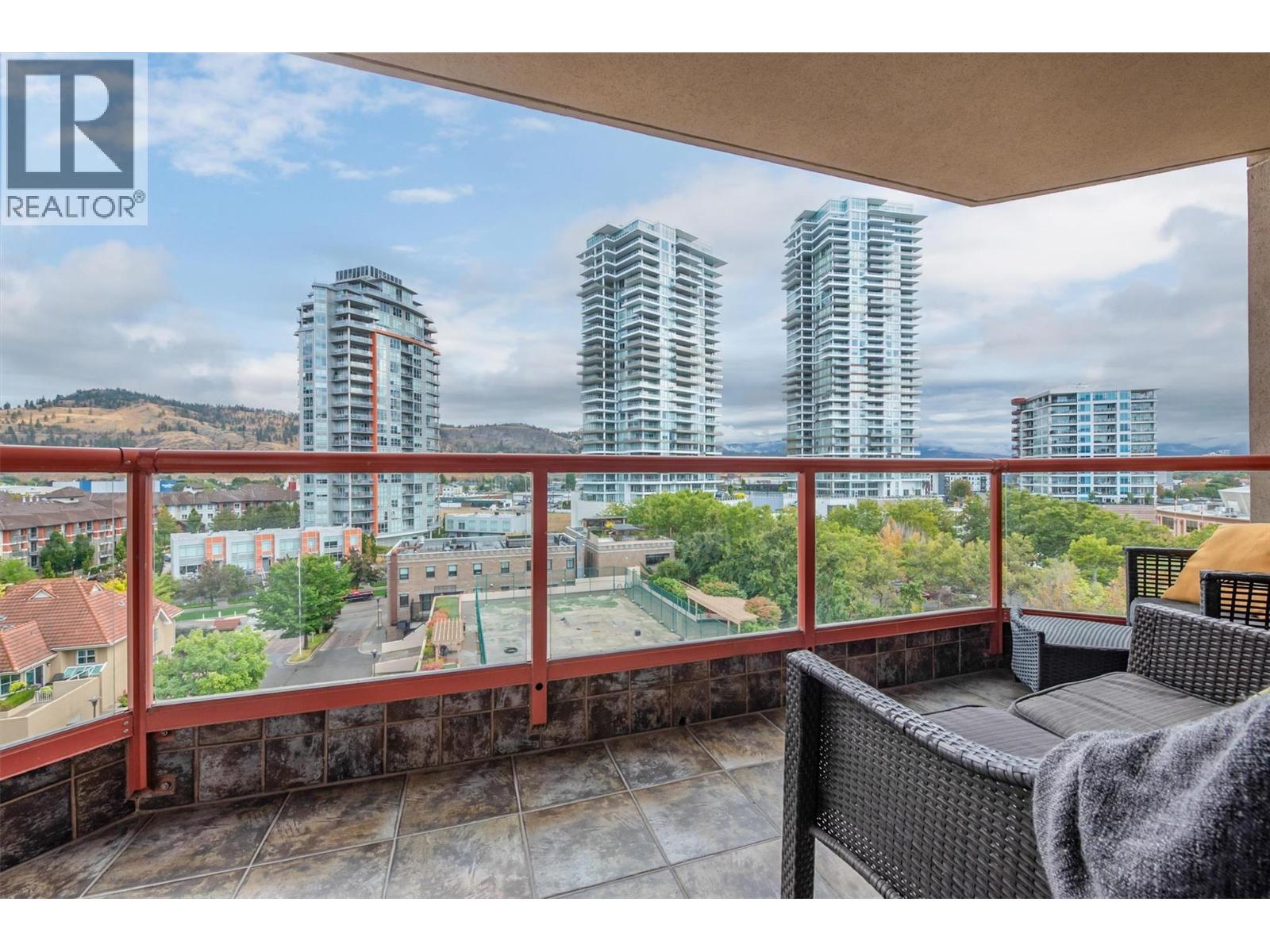 804 1160 Sunset Drive, Kelowna