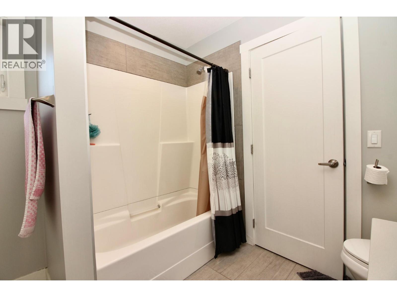  1480 Inkar Road, Kelowna