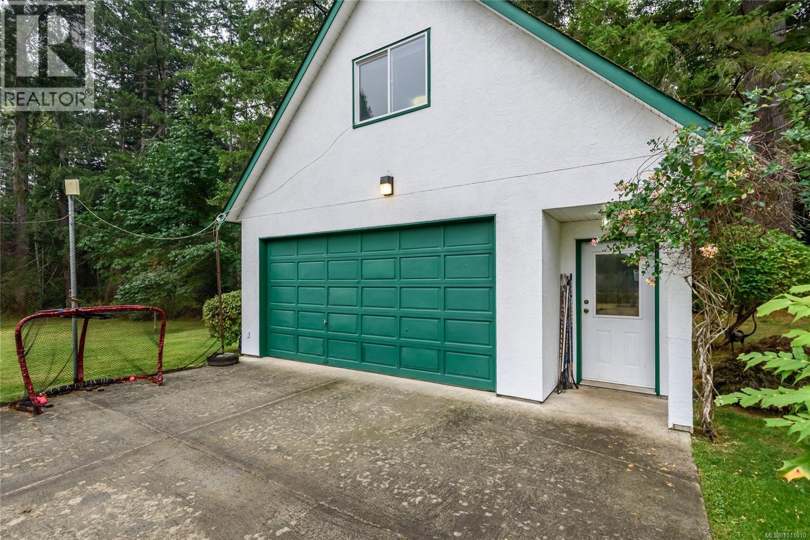 2245 Schulz Rd, Black Creek