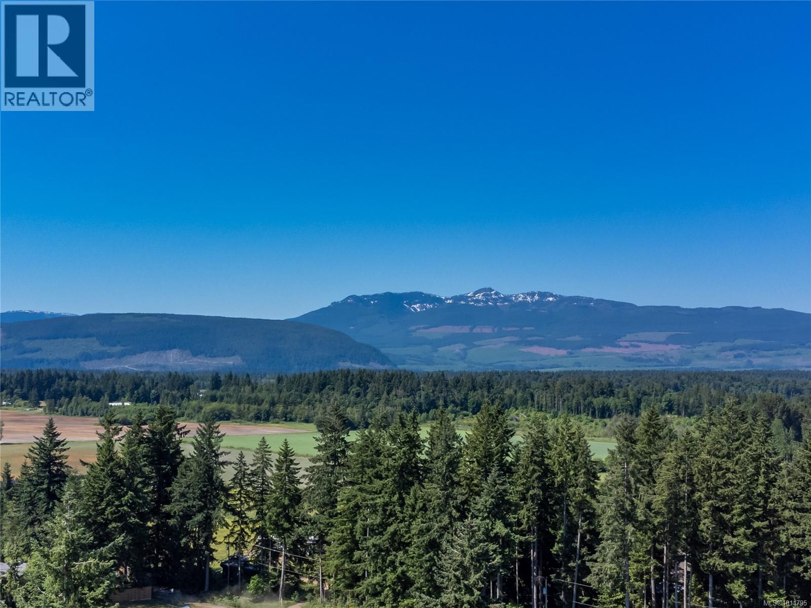 8598 Island Hwy N, Black Creek