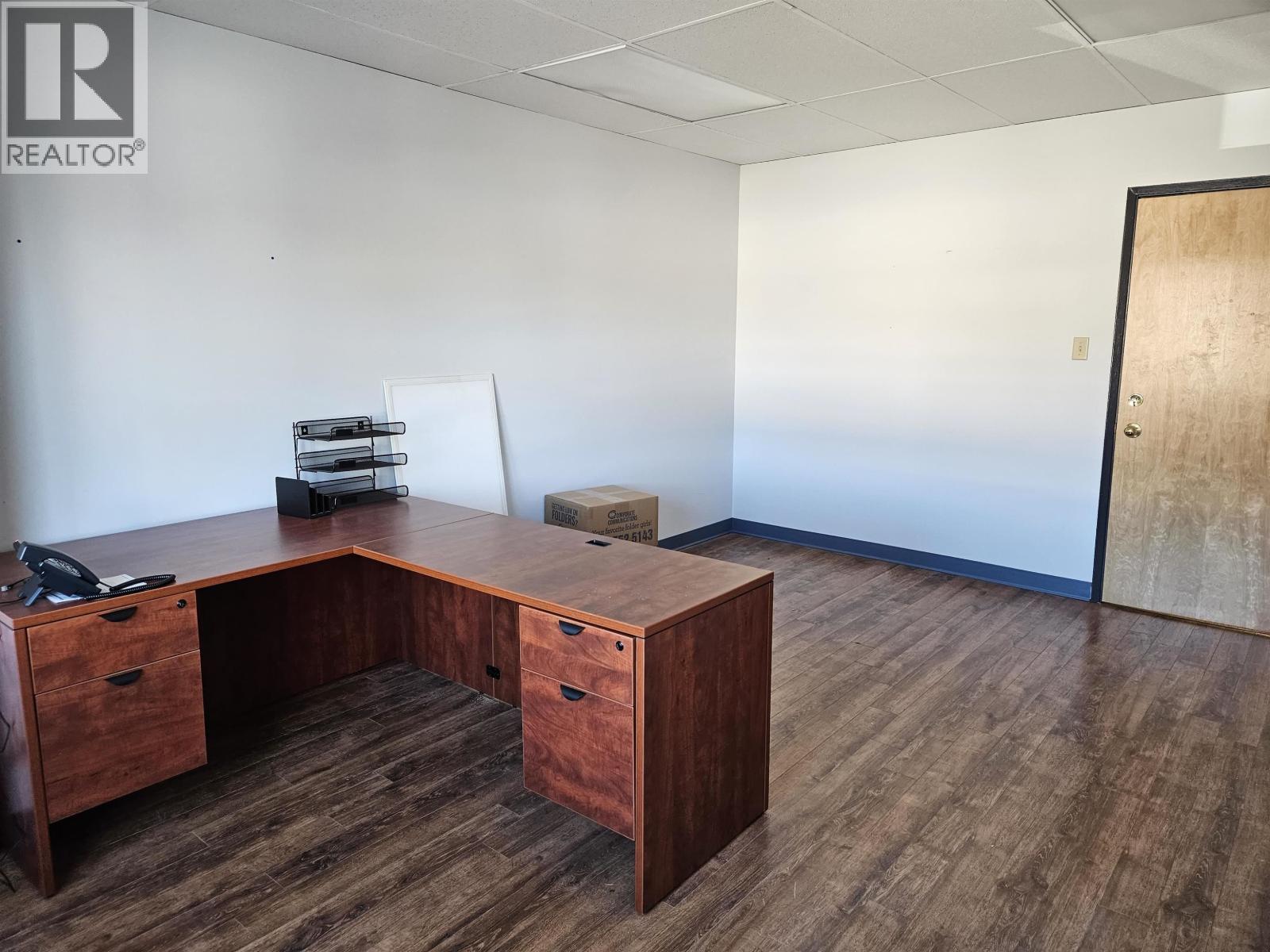 #212-4650 LAKELSE Avenue, Terrace