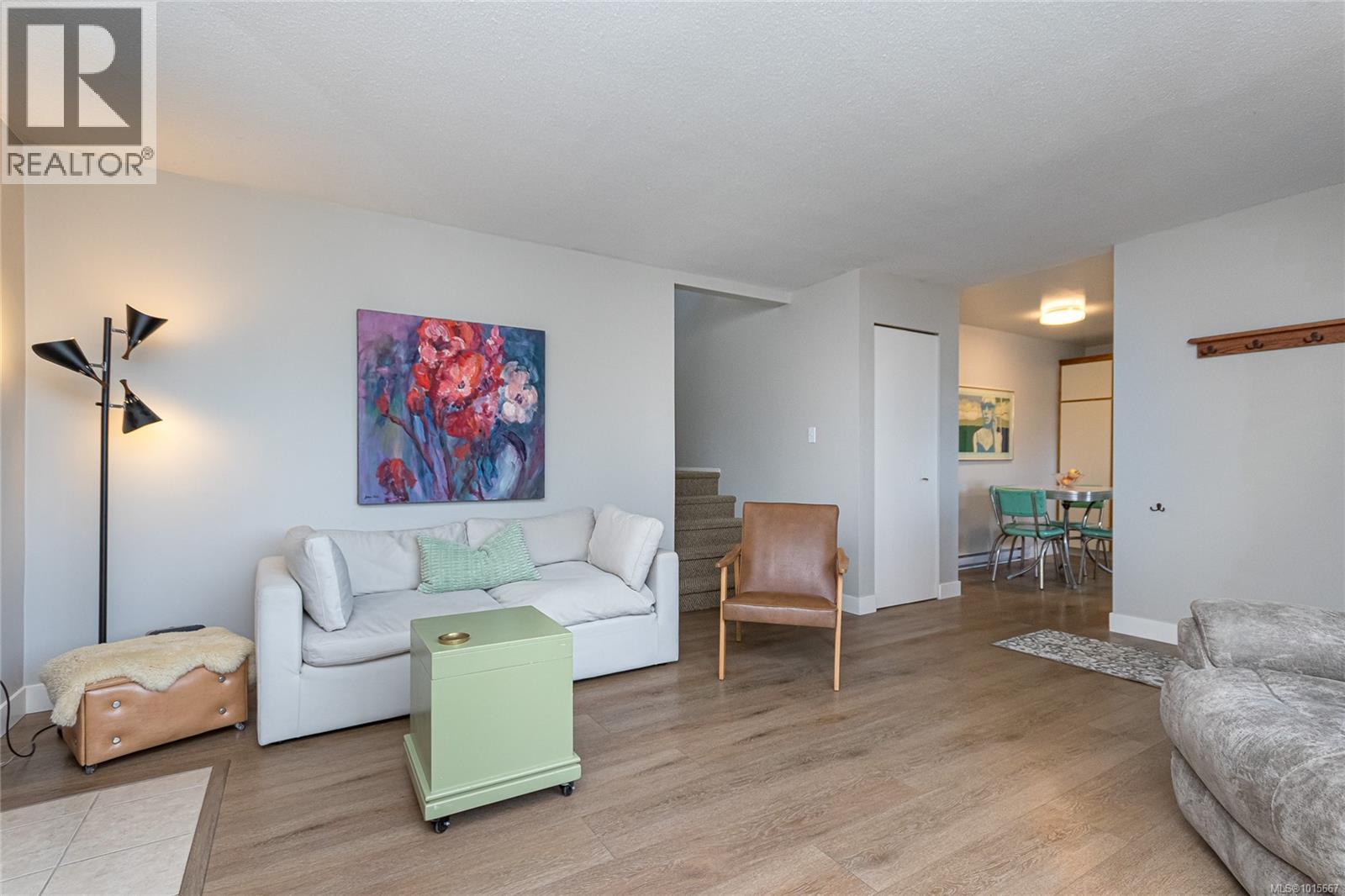 2700 Hamilton Rd, Victoria