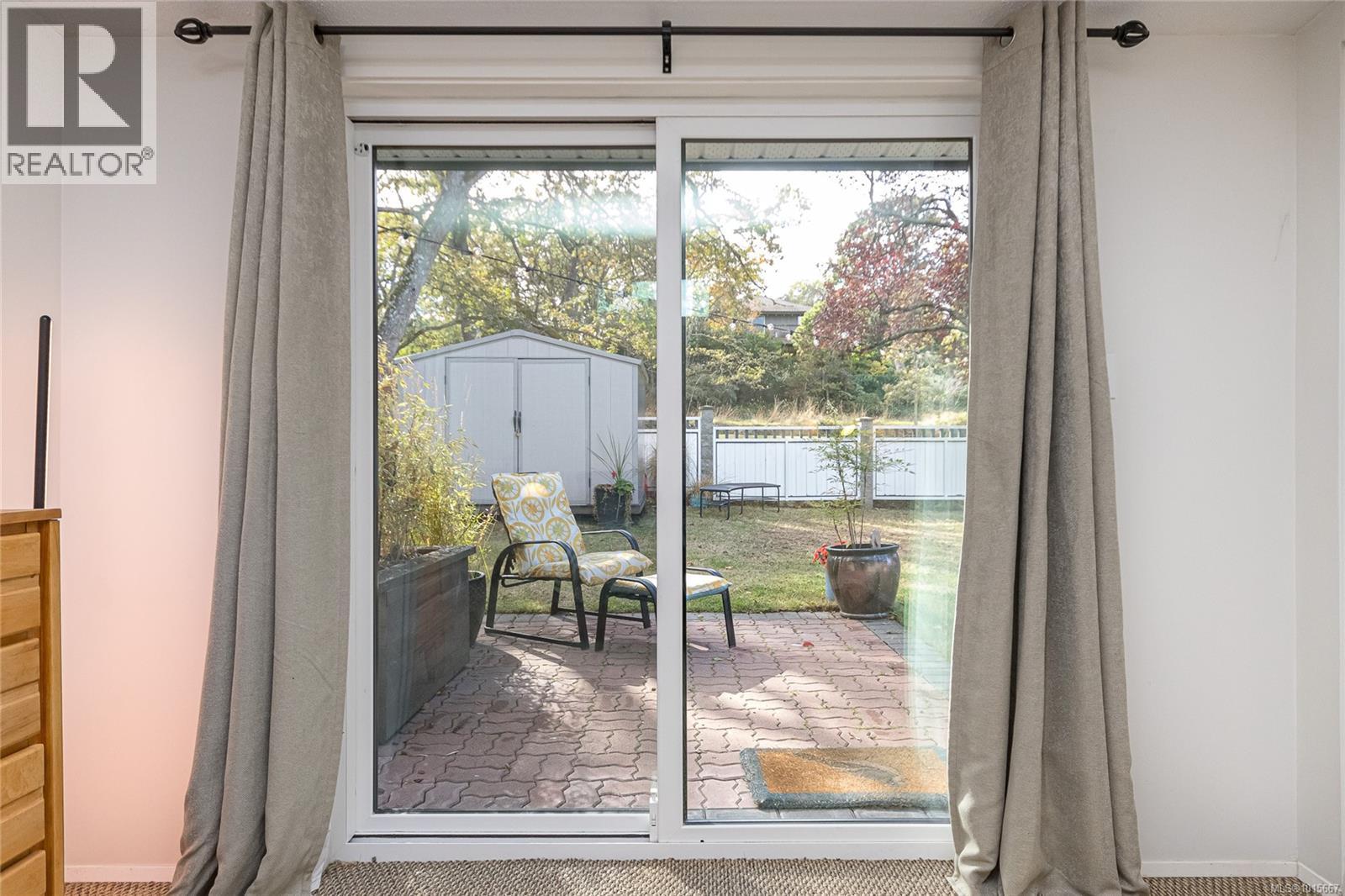 2700 Hamilton Rd, Victoria