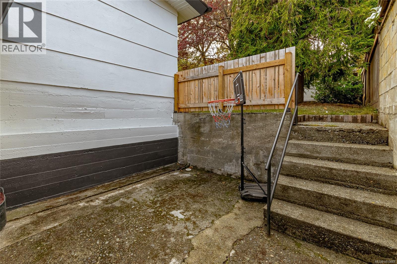 2700 Hamilton Rd, Victoria