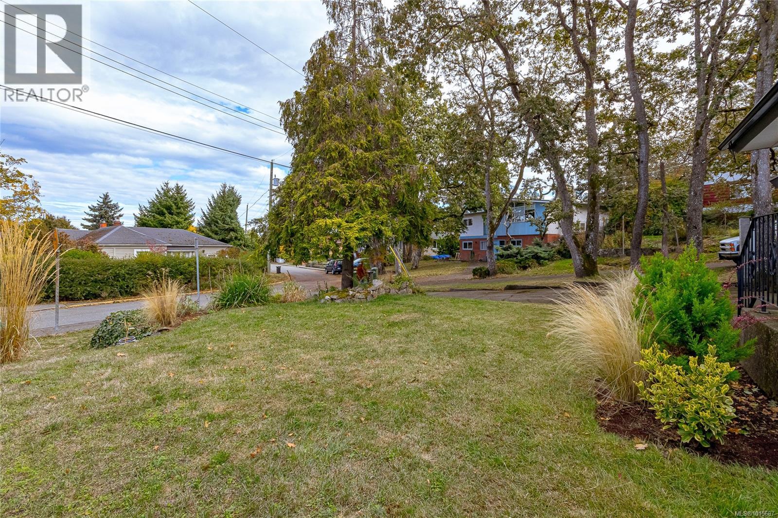 2700 Hamilton Rd, Victoria