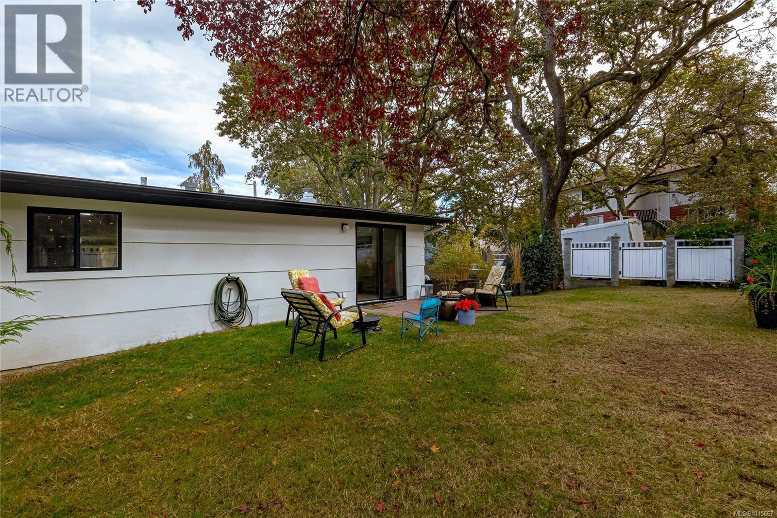 2700 Hamilton Rd, Victoria