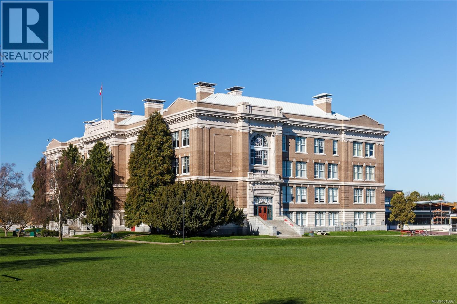 2700 Hamilton Rd, Victoria