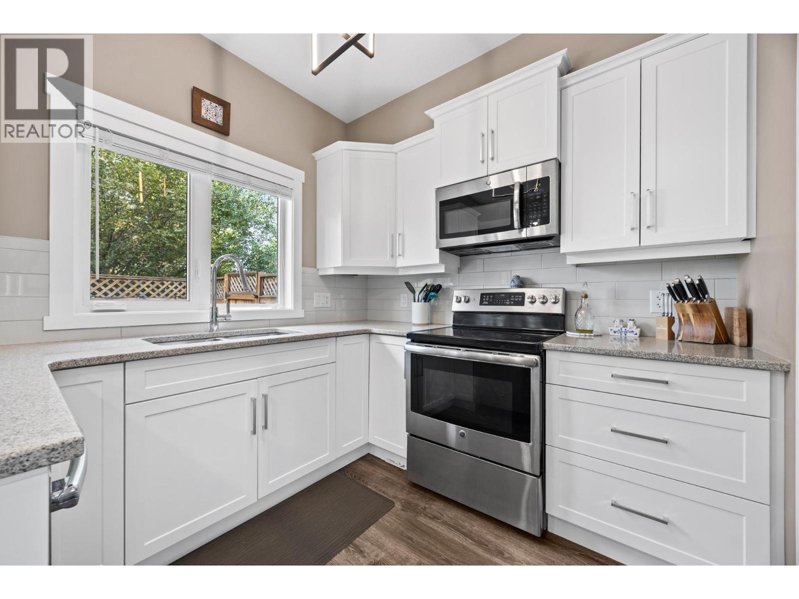 3 11511 Bottom Wood Lake Road, Lake Country