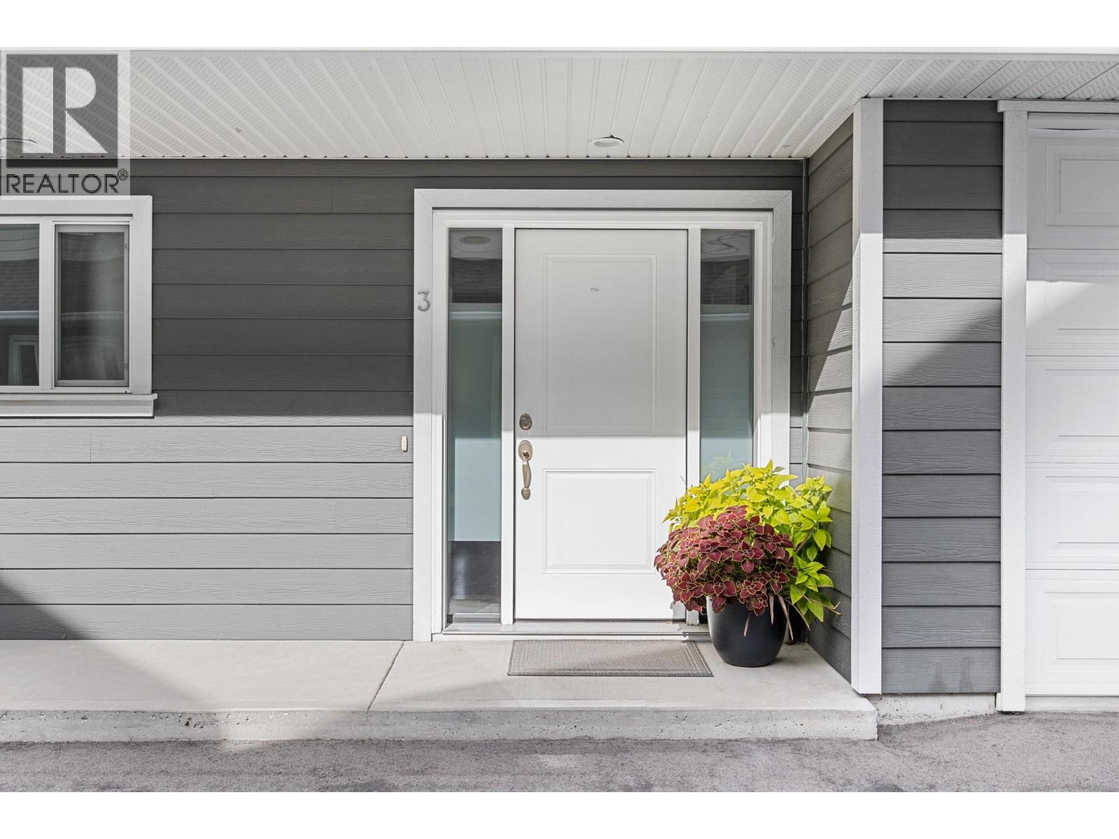 3 11511 Bottom Wood Lake Road, Lake Country