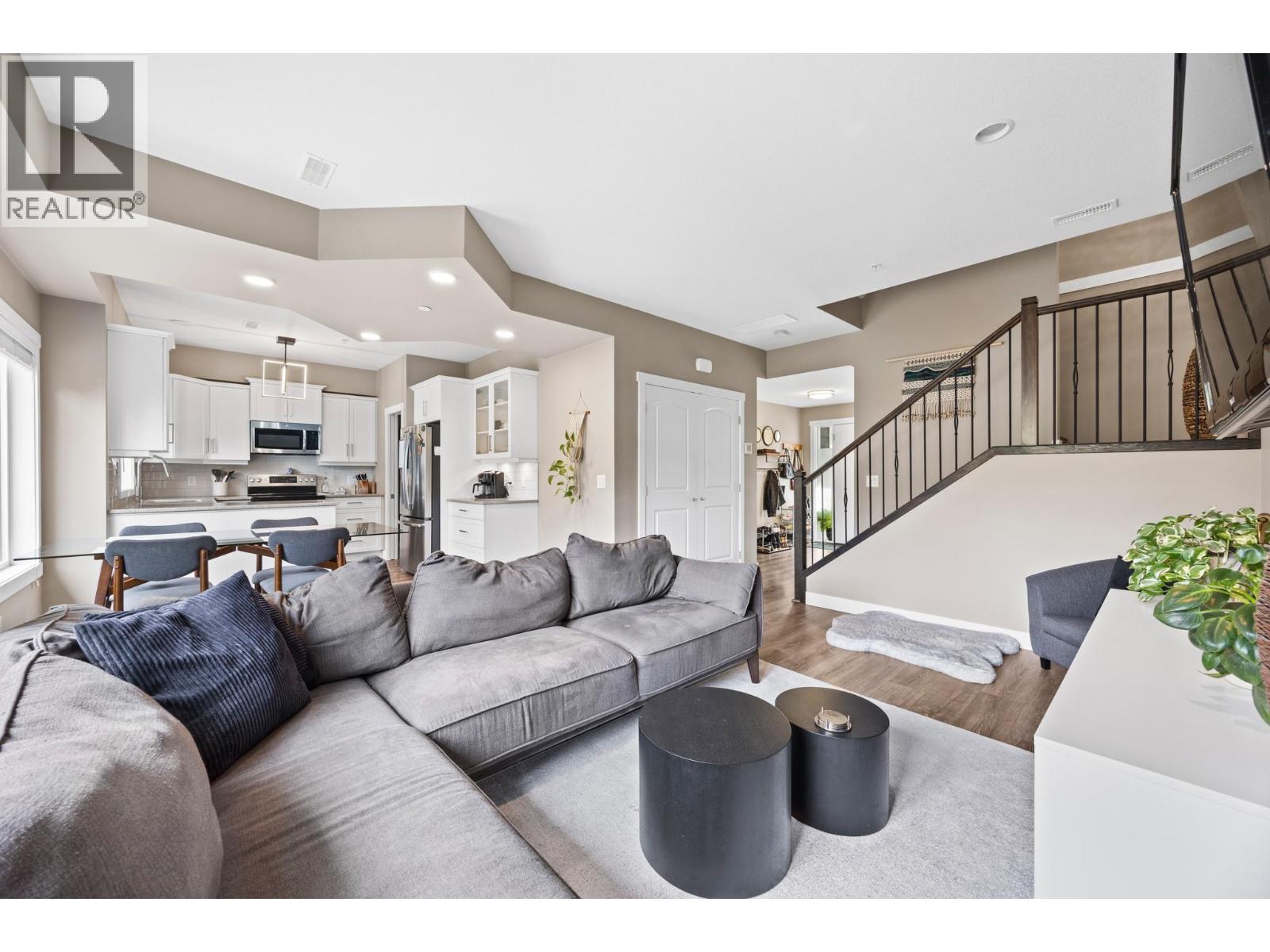 3 11511 Bottom Wood Lake Road, Lake Country