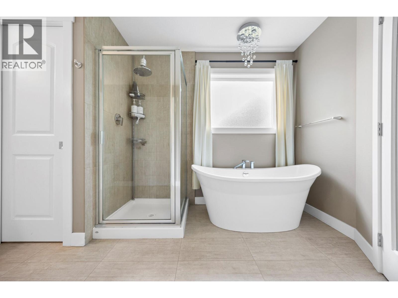 3 11511 Bottom Wood Lake Road, Lake Country