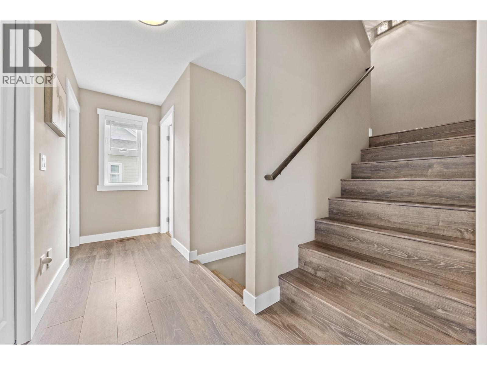 3 11511 Bottom Wood Lake Road, Lake Country