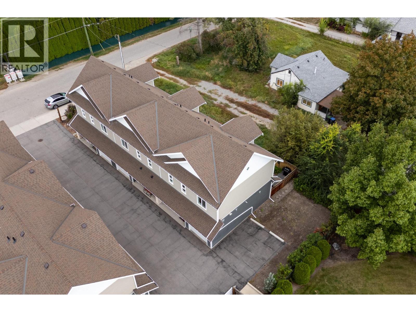 3 11511 Bottom Wood Lake Road, Lake Country