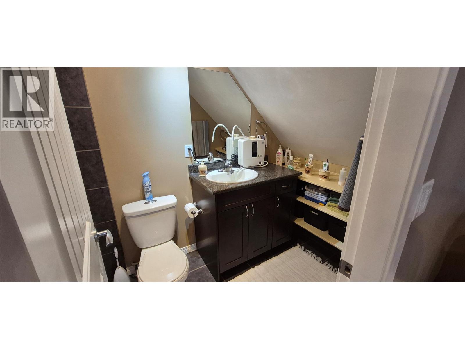 5211 Trans Canada Highway Unit# 6, Salmon Arm