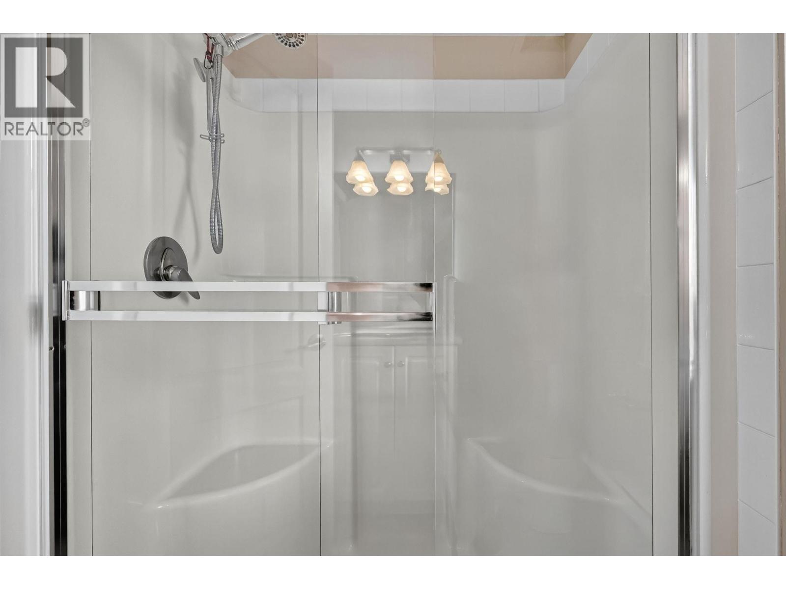102 305 Whitman Road, Kelowna