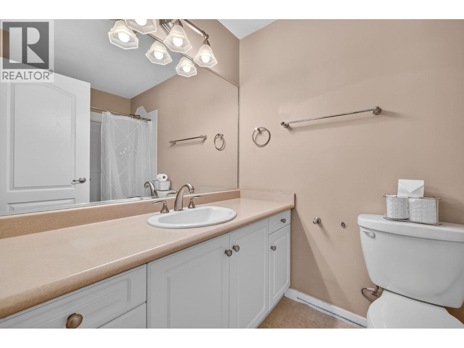 102 305 Whitman Road, Kelowna