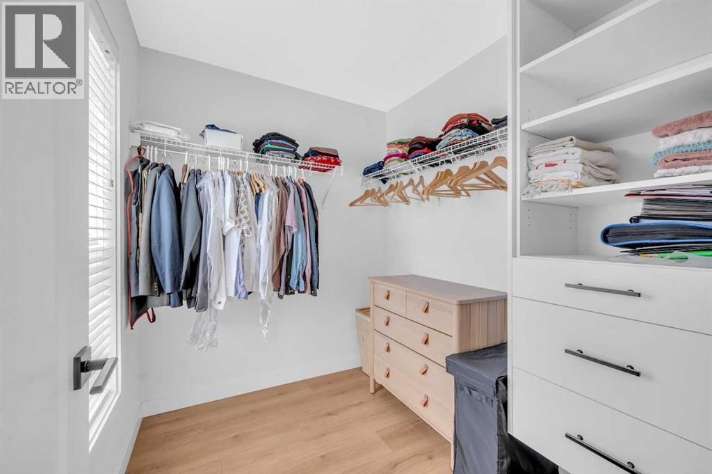 Single Family House for Sale in   Spring Willow Drive SW Springbank Hill Calgary 