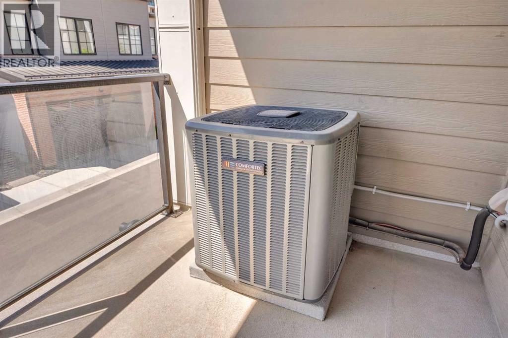 Single Family House for Sale in   Spring Willow Drive SW Springbank Hill Calgary 