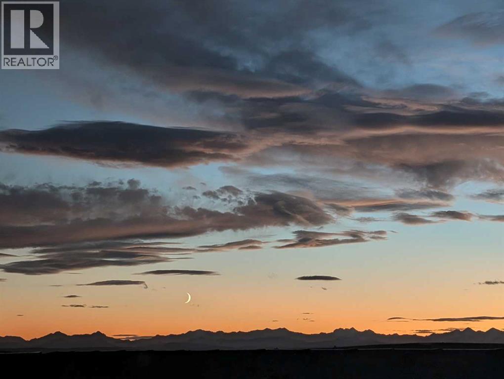 Single Family House for Sale in   Spring Willow Drive SW Springbank Hill Calgary 