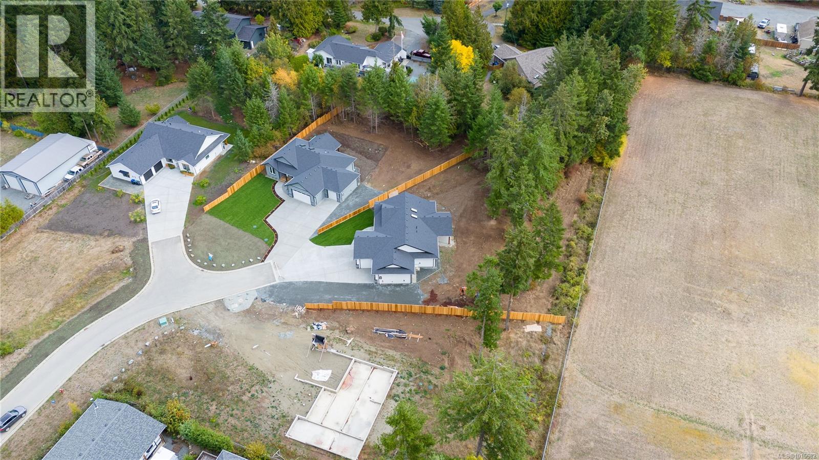 1944 Woobank Rd, Nanaimo