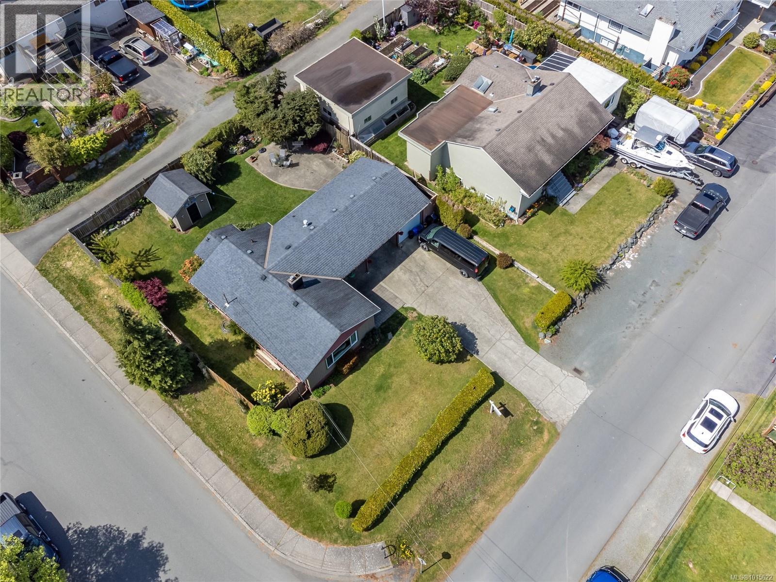 300 McCarthy St, Campbell River
