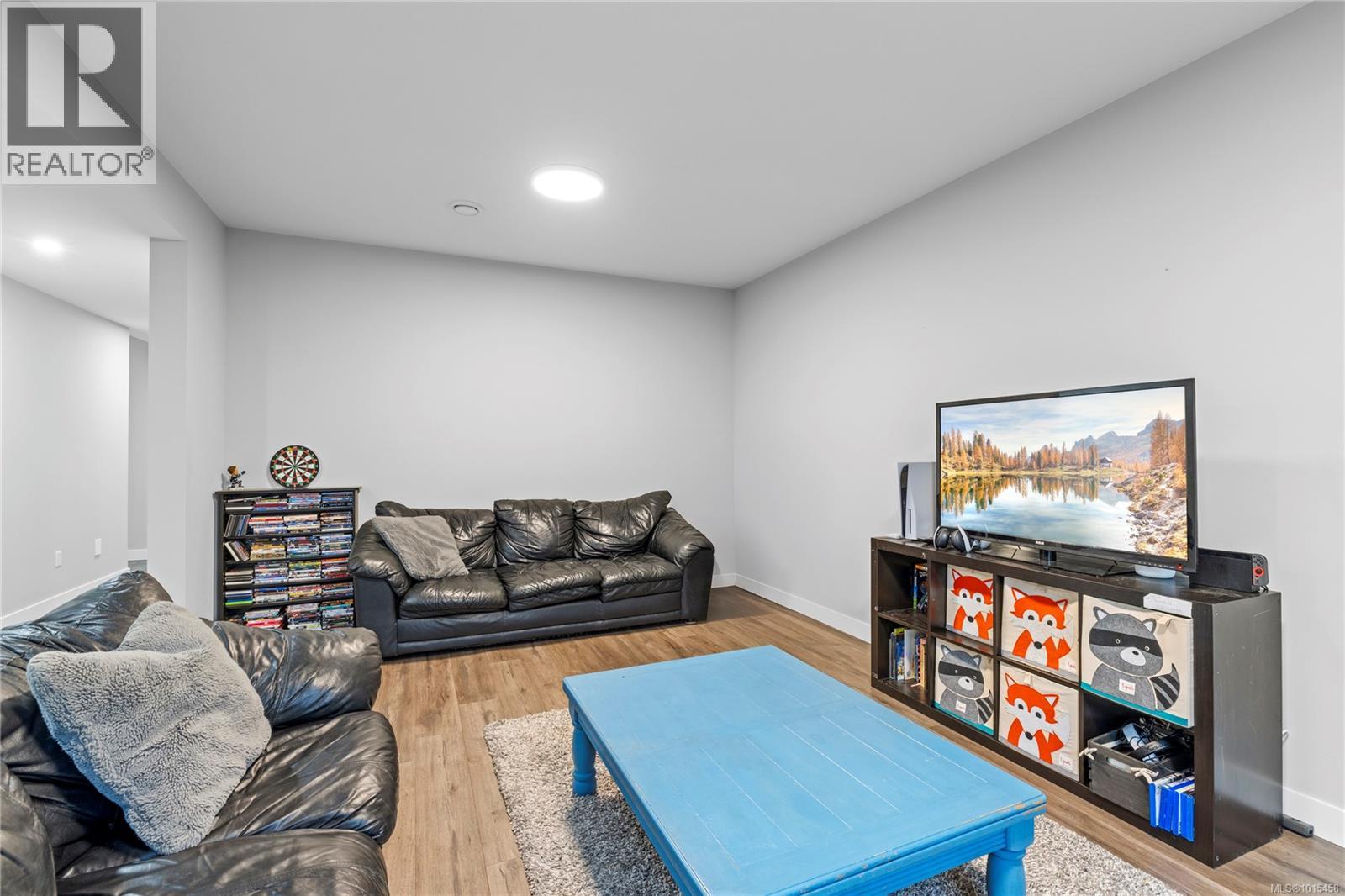 127 Ray Knight Dr, Ladysmith