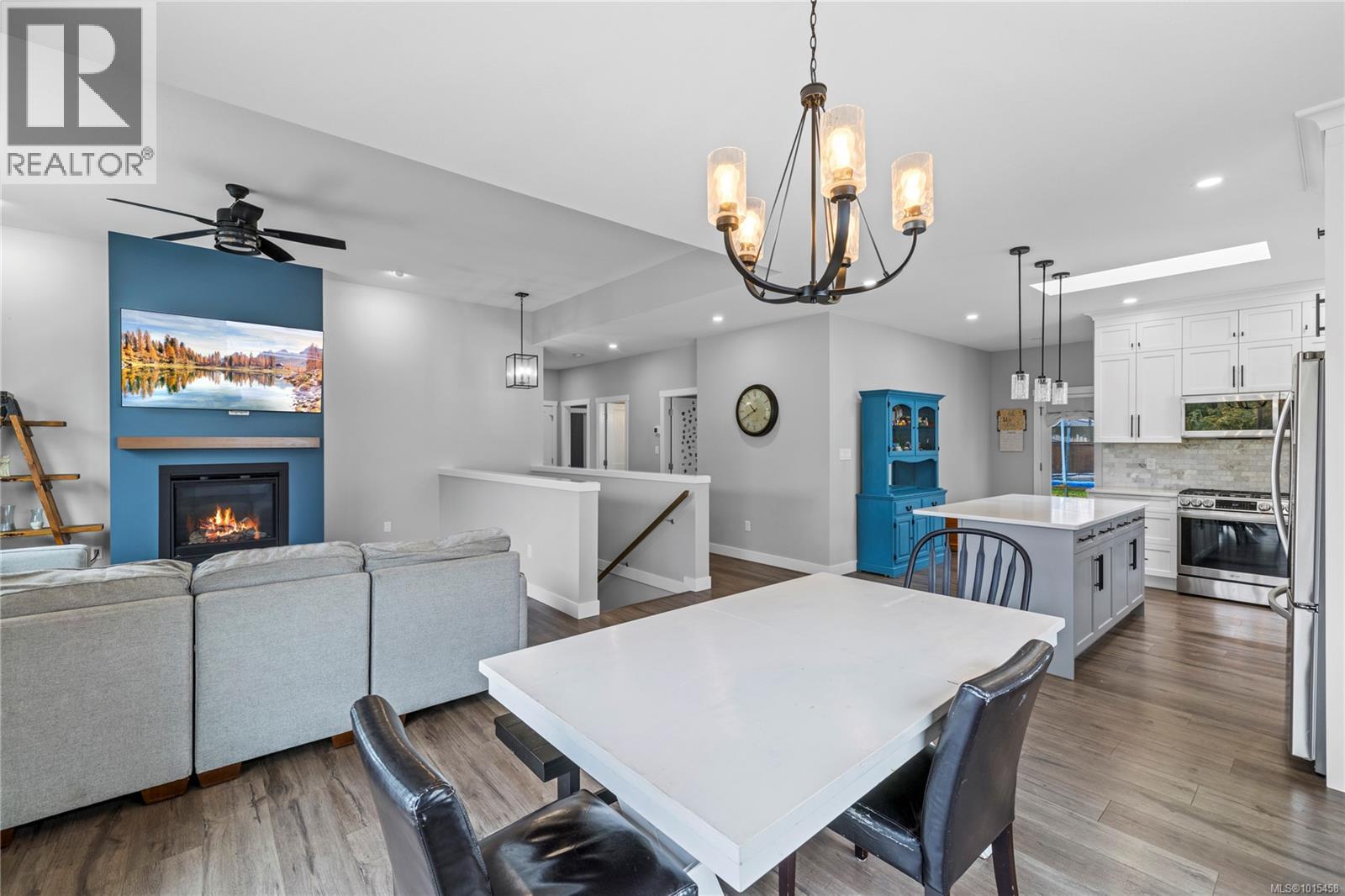 127 Ray Knight Dr, Ladysmith