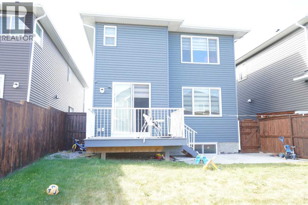 Single Family House for Sale in  Red Sky Common NE Redstone Calgary 