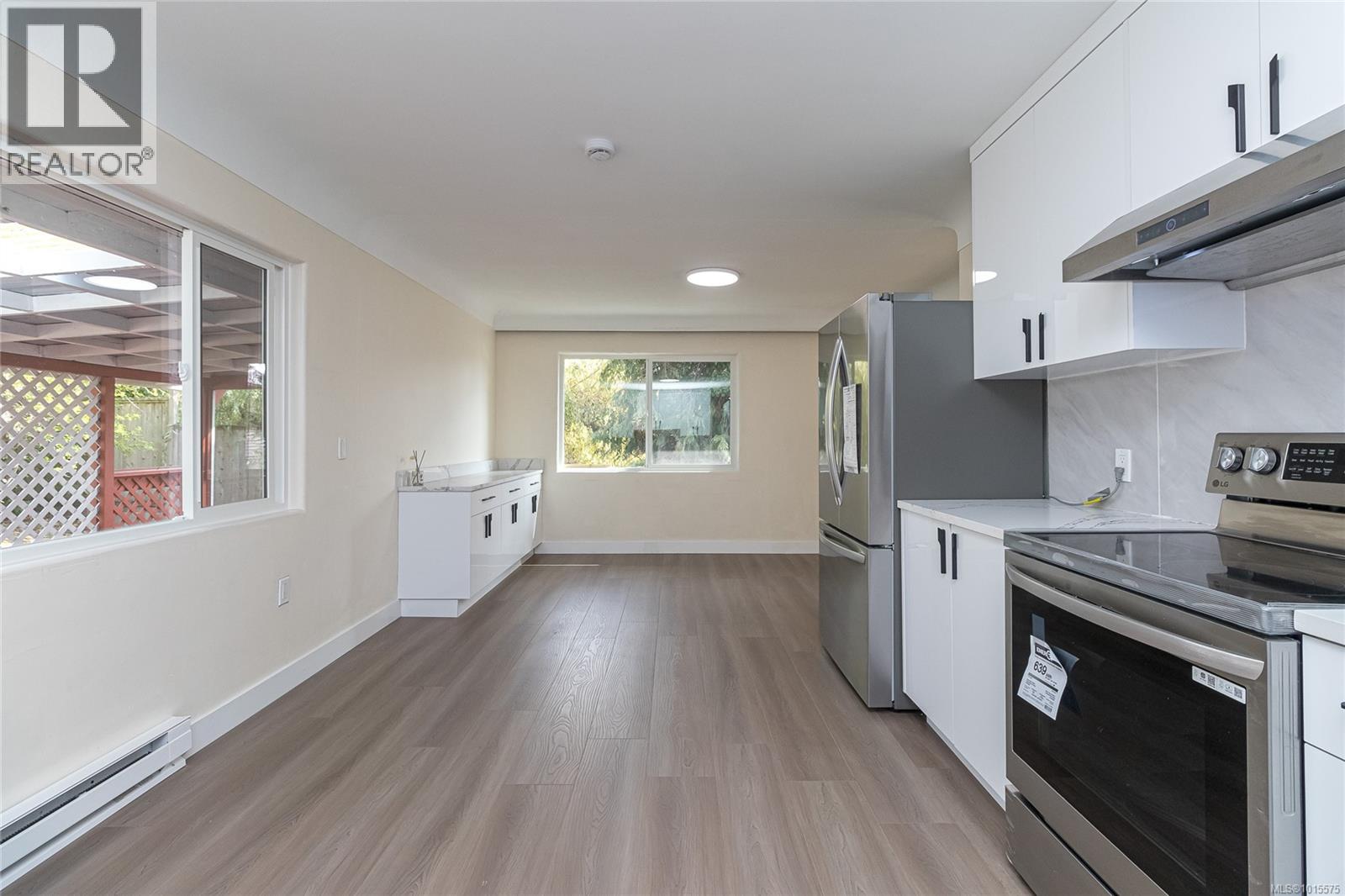  3933 Saanich Road, Saanich