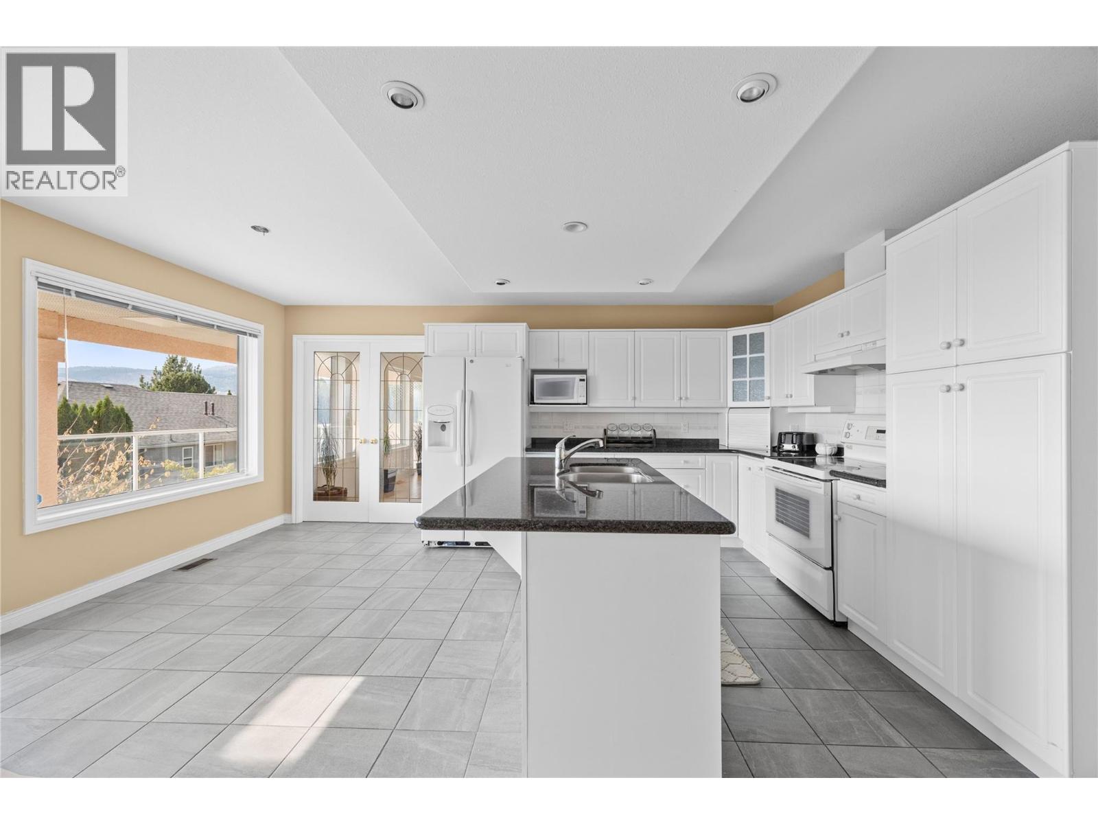  2625 Copper Ridge Drive, West Kelowna