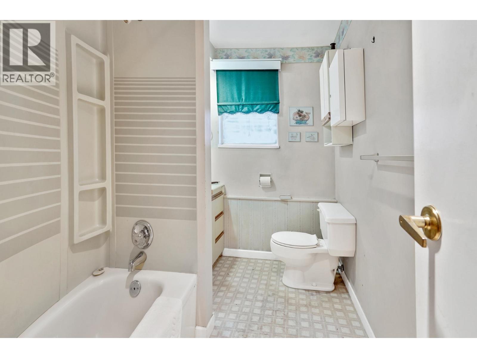 745 56 Street, Tsawwassen