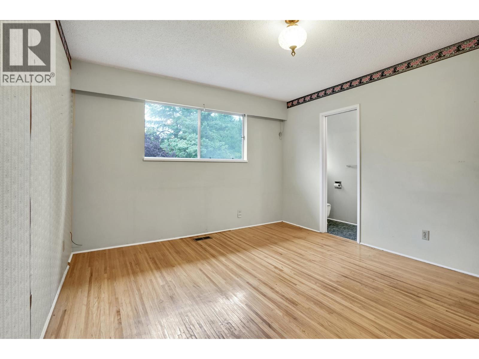 745 56 Street, Tsawwassen