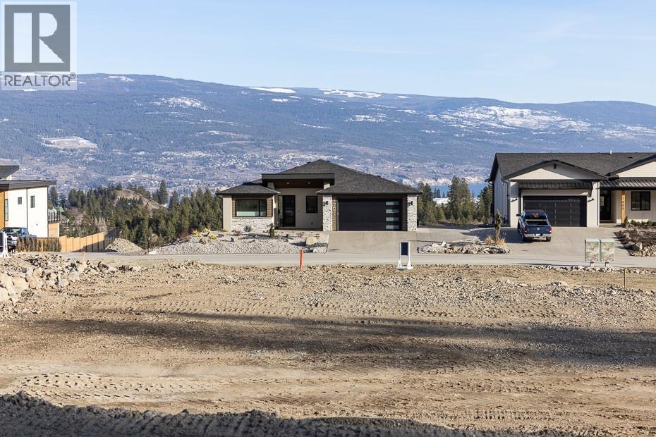 17509 Dickinson Place, Summerland