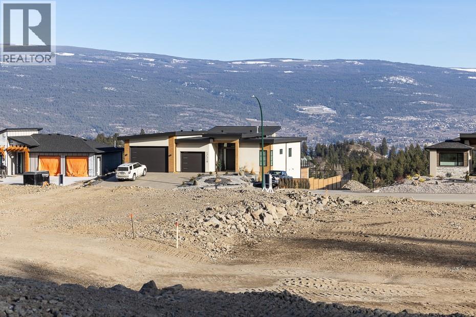 17509 Dickinson Place, Summerland