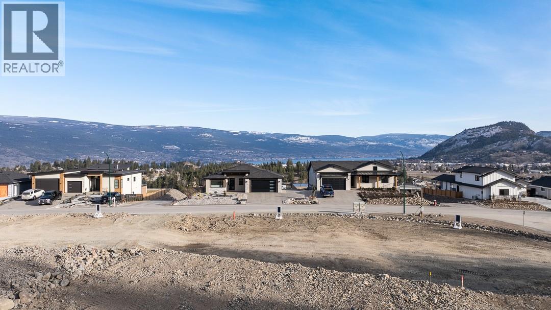 17509 Dickinson Place, Summerland