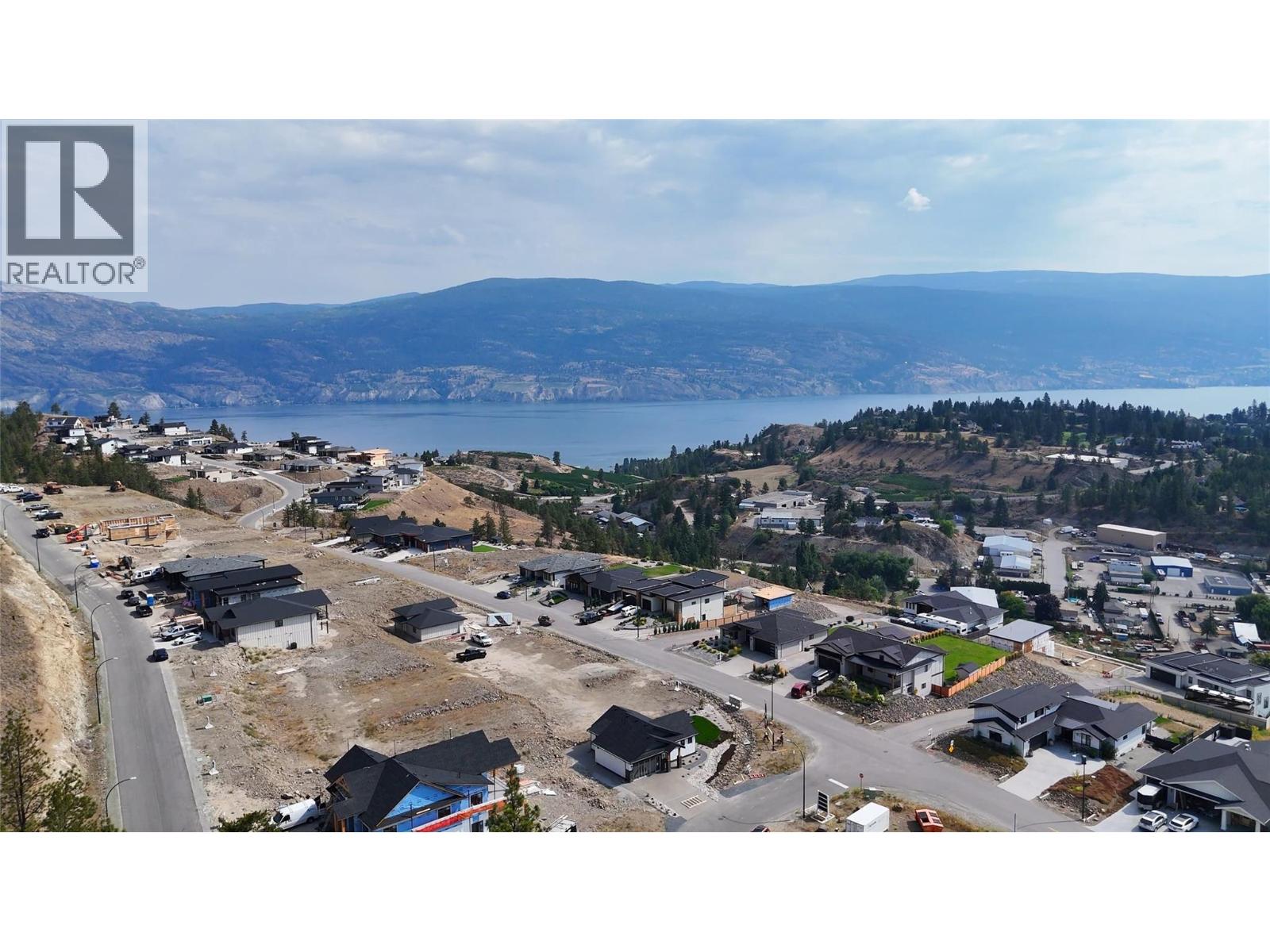 17509 Dickinson Place, Summerland