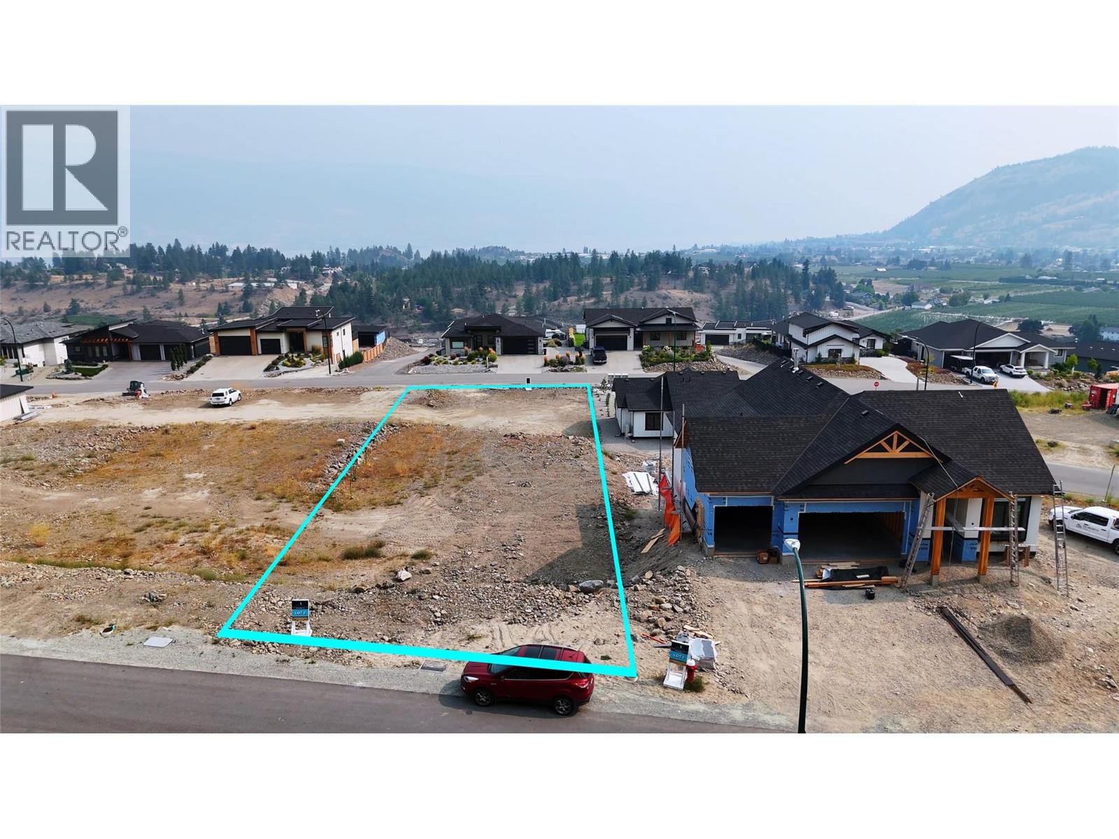 17509 Dickinson Place, Summerland