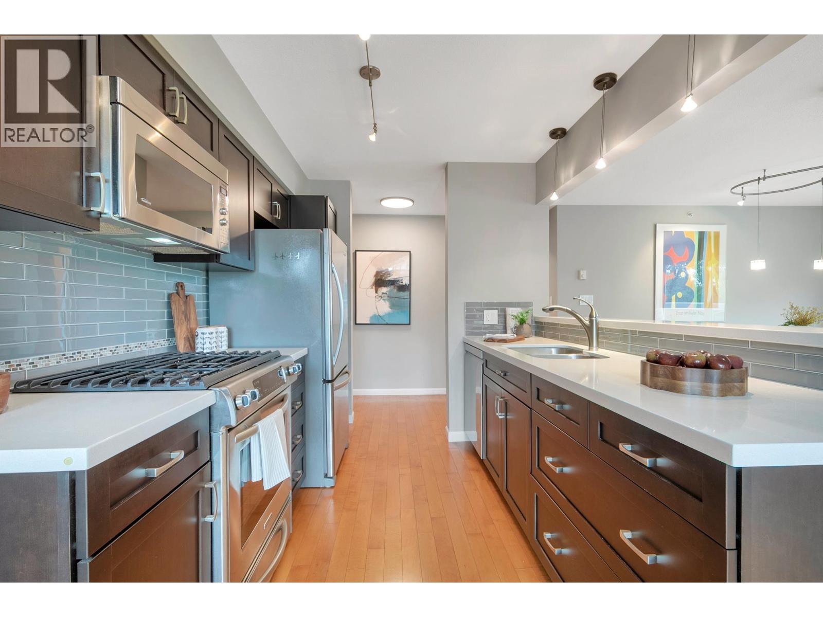 410 2161 W 12TH AVENUE, Vancouver
