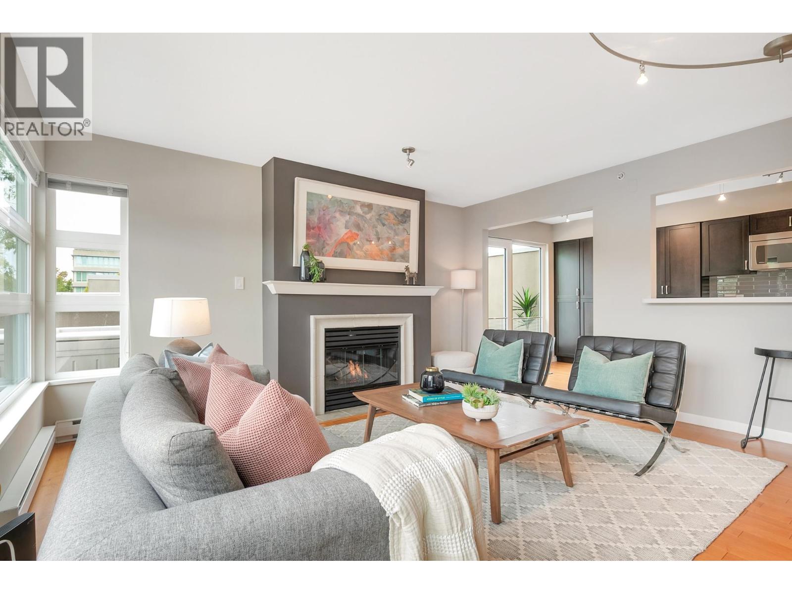 410 2161 W 12TH AVENUE, Vancouver